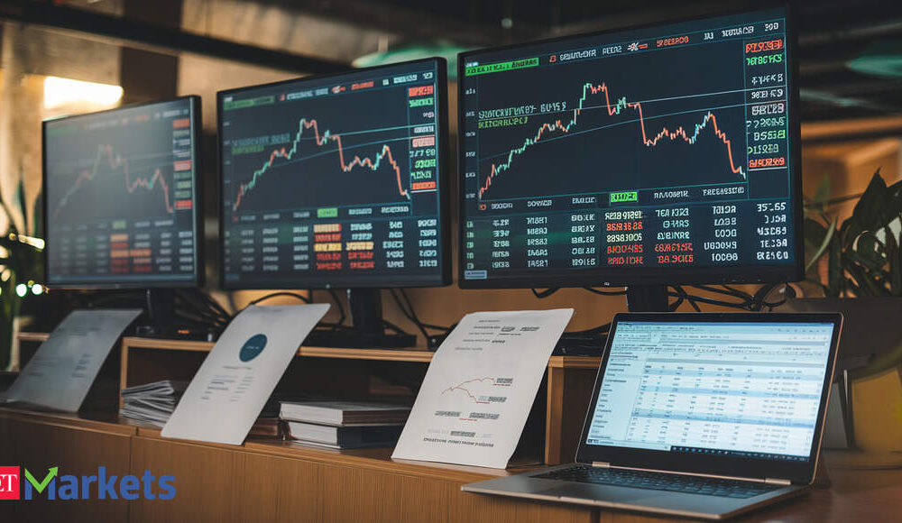 Negative Breakout: These 12 stocks cross below their 200 DMAs - Downside Ahead