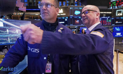 US stocks: Wall Street indexes jump as rate cut bets increase but suffer losses for week