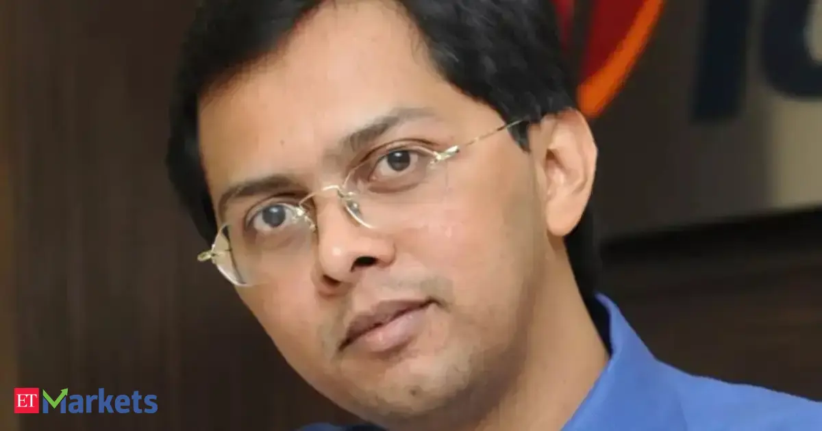 Markets hold firm as monthly expiry nears; Union Bank and Adani Port among top picks: Dharmesh Shah