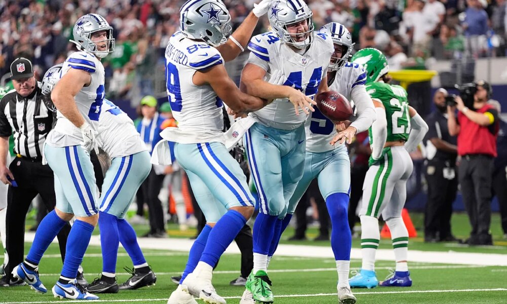 Cowboys taunt Philadelphia school children after overtime win over the Eagles