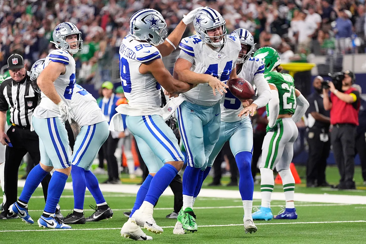 Cowboys taunt Philadelphia school children after overtime win over the Eagles