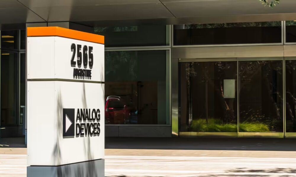 Analog Devices Stock Rises on Earnings. Chip Maker Is ‘Well Positioned’ for 2026.