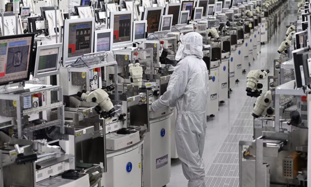 Tech, Media & Telecom Roundup: Market Talk