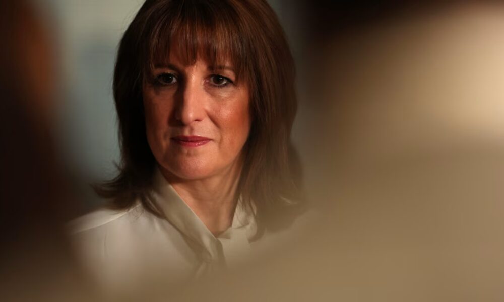 U.K. Budget Trims Inflation But Offers Limited Relief for BOE