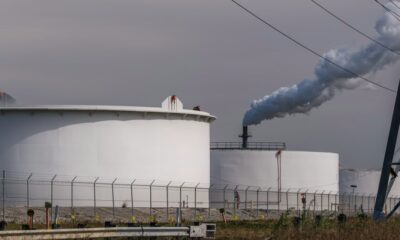 U.S. Crude Oil Supplies Rise on Higher Net Imports