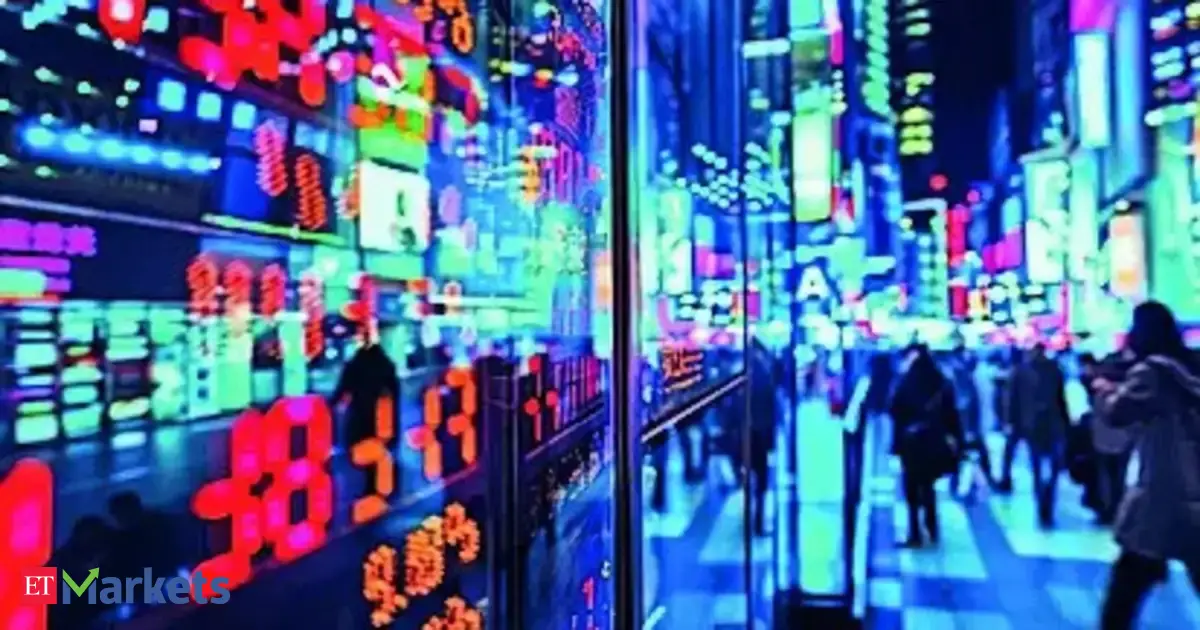 Global stocks hold steady after four-day rally