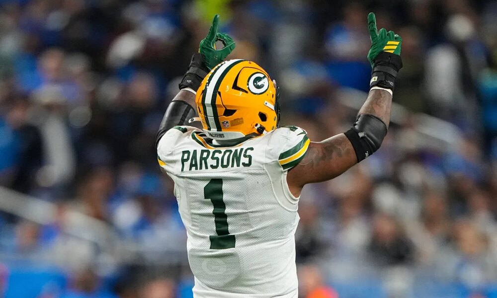 Micah Parsons makes NFL history with record-breaking performance in Packers-Lions Thanksgiving game