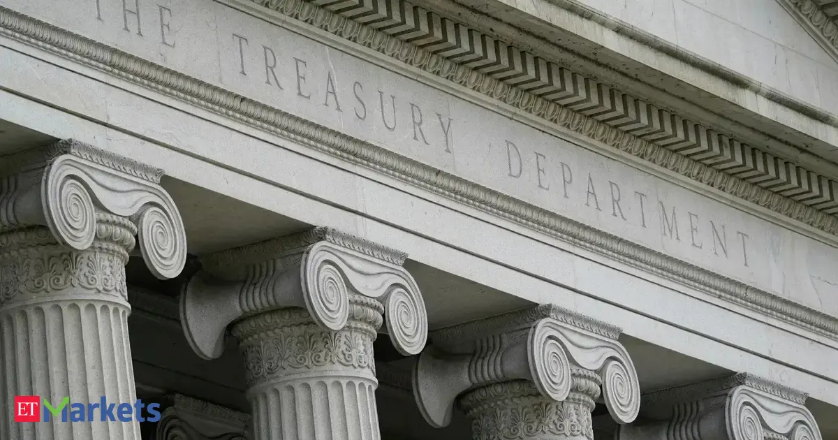 US yields drift higher in low-volume day after CME outage