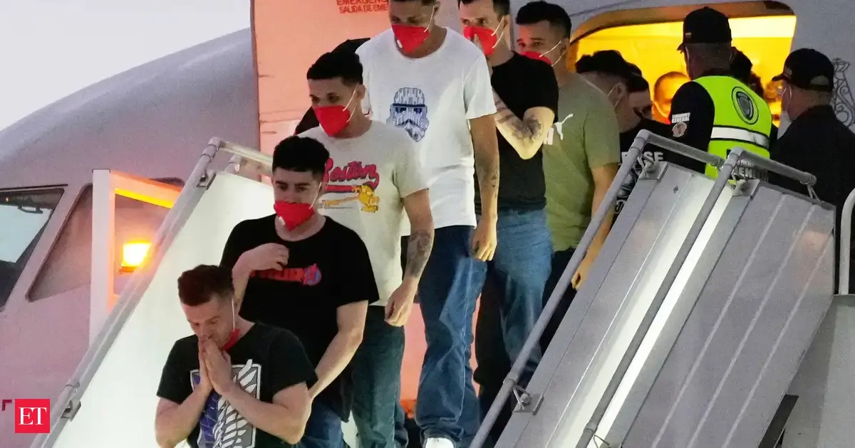 Trump officials and judge face off over flights to El Salvador in rare, high-stakes contempt probe