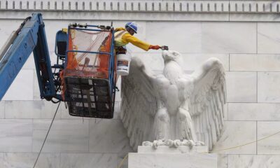 What Happened to the Bubble? Investor Fears Popped Instead.