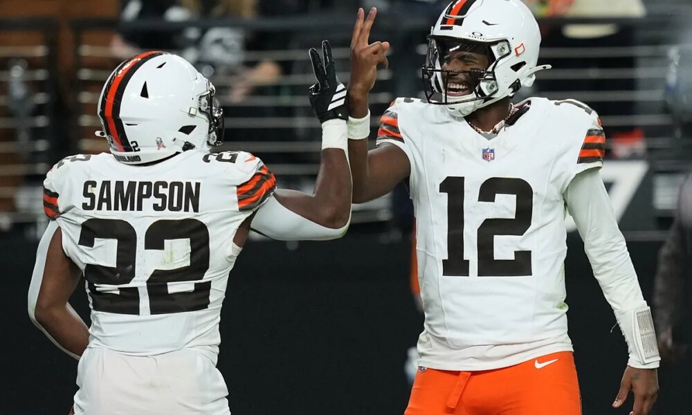 Shedeur Sanders' leadership is already impacting the Browns, helping a rookie teammate turn around his struggling season