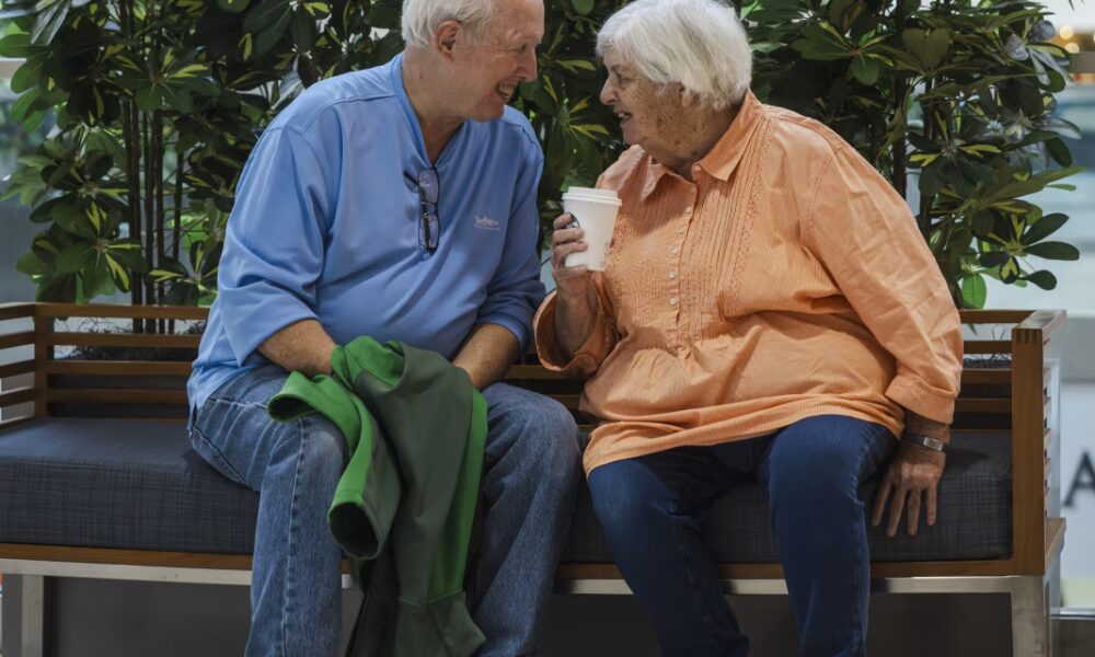 Caring for a Spouse With Alzheimer’s, Year-End Tax Moves, Tech Gift Guide | WSJ Weekend Reads for November 29