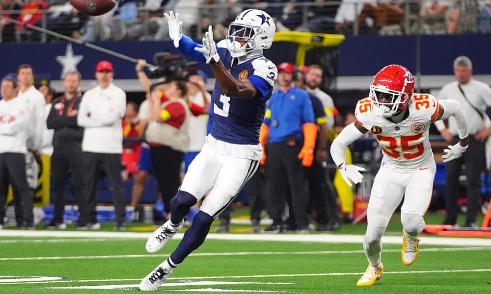 George Pickens calls out AT&T Stadium sun glare issue and sent a message for Jerry Jones