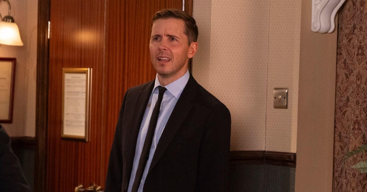 Coronation Street's Todd left sobbing after vile Theo's abuse gets worse | Soaps