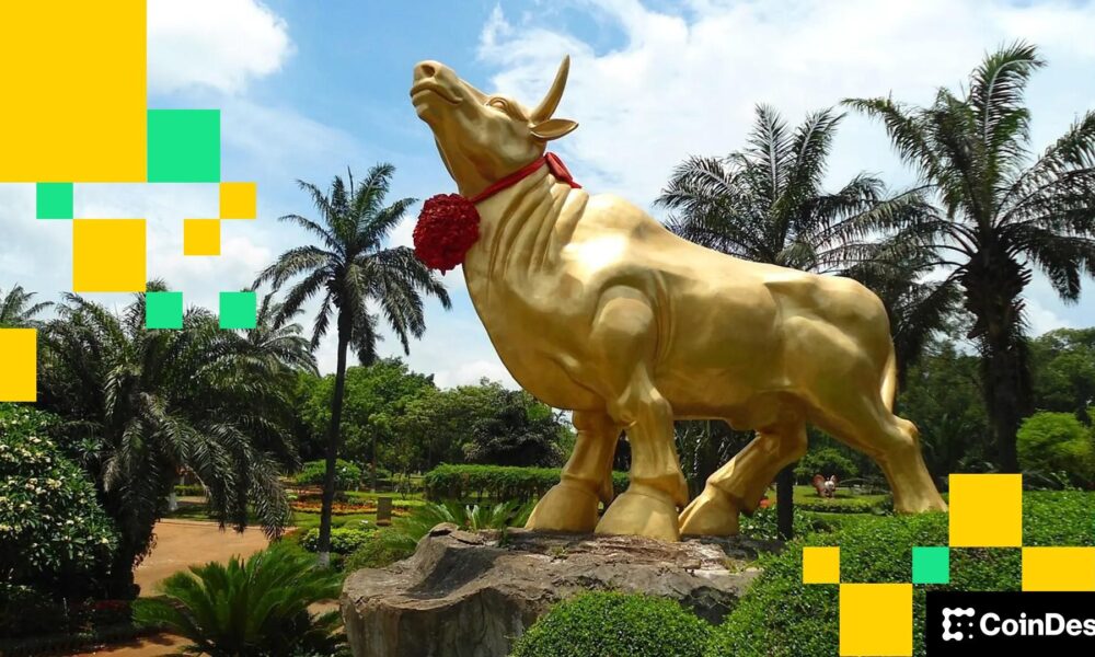 Bitcoin Retakes $90K in Break From Typical Pre-Thanksgiving Price Action