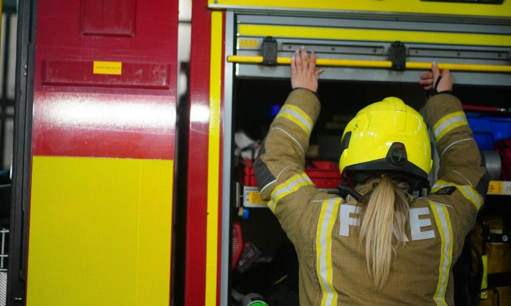 North Yorkshire fire crew called to 'precarious’ for sale sign