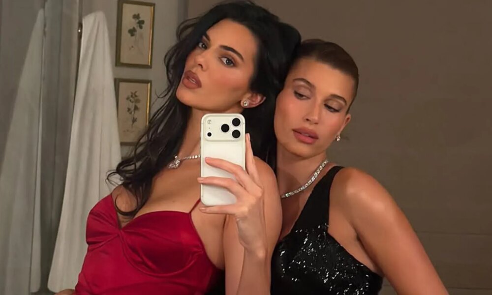 Kendall Jenner vs. Hailey Bieber Who'd You Rather?! (Glammed Up Girls)