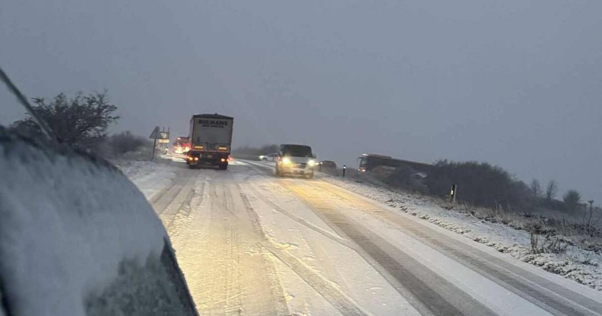 Main road in North Yorkshire closed due to heavy snow