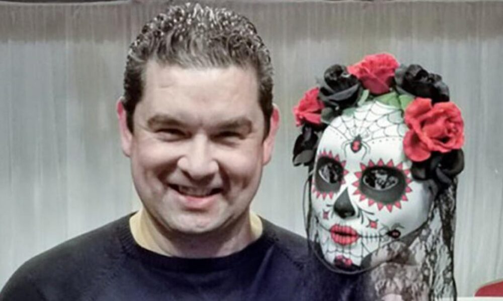 Dean Midas brings Eve Valentine back in Christmas horror short