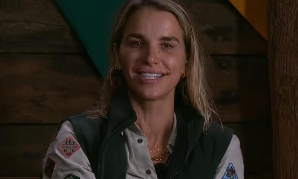 What's happened to Vogue Williams' knee on I'm A Celeb?