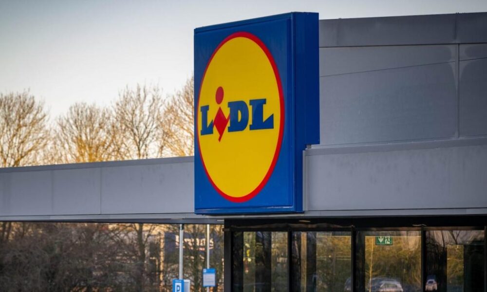 Lidl angers shoppers with 10p increase for carrier bags