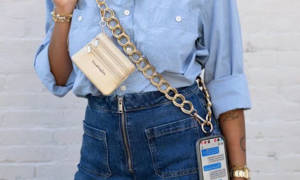 This Stylish Crossbody and Wristlet Duo Will Replace Your Purse