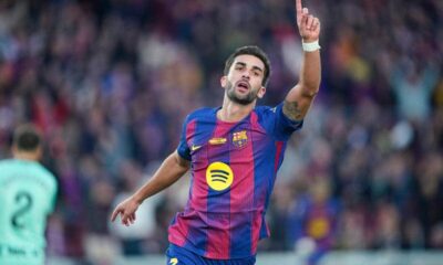 Blaugrana enjoy home comforts as Torres scores twice in rout