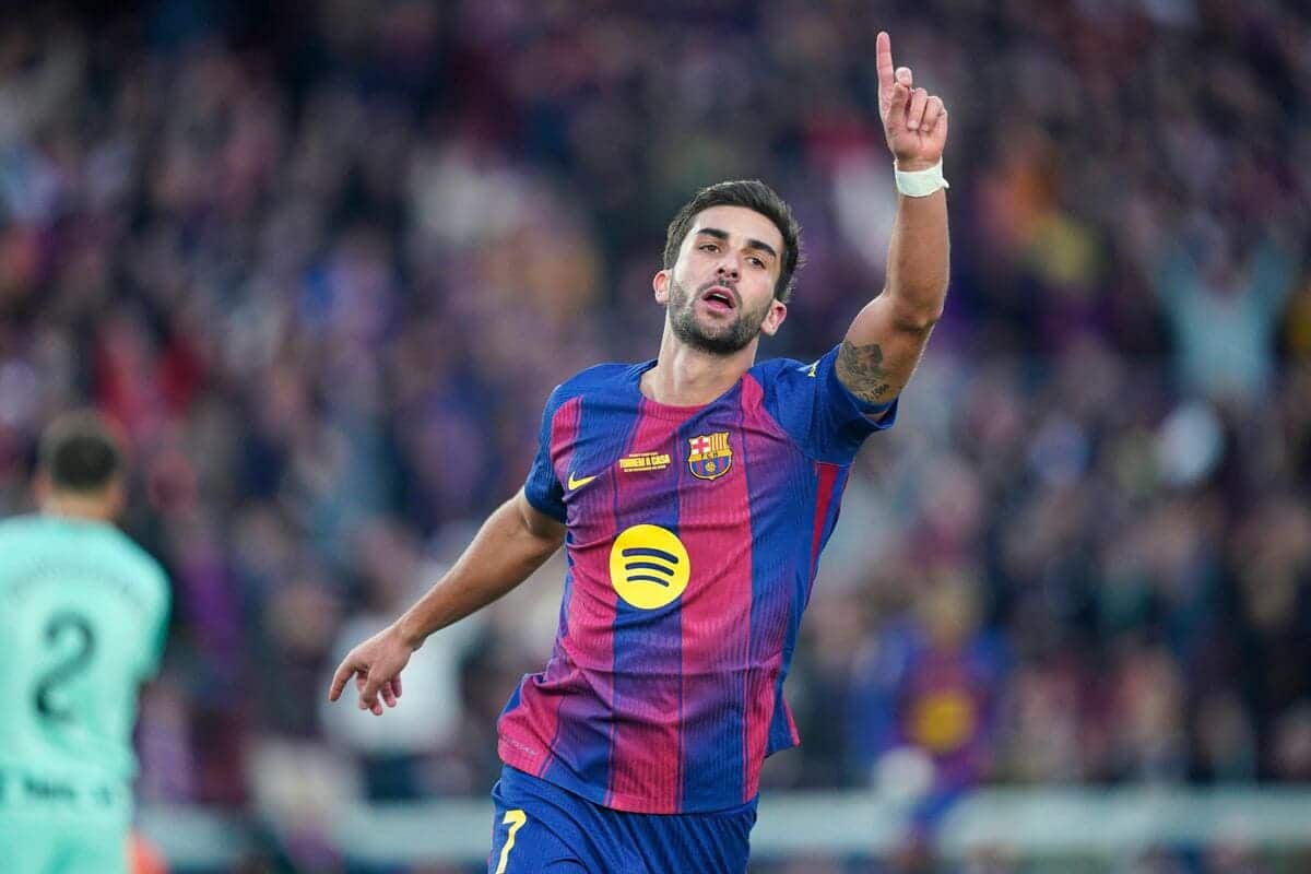 Blaugrana enjoy home comforts as Torres scores twice in rout