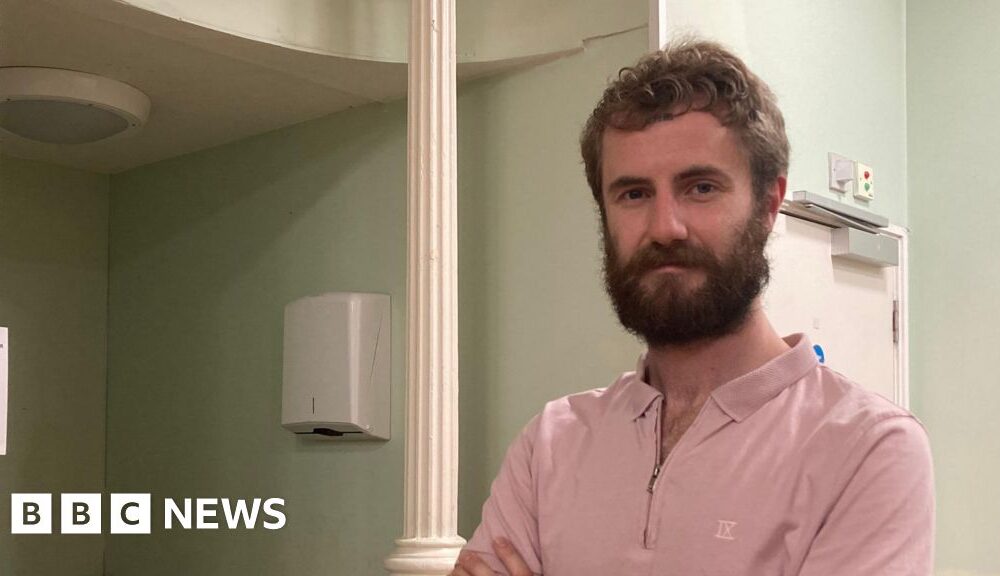 Cambridge shelter resident says Budget must focus on housing