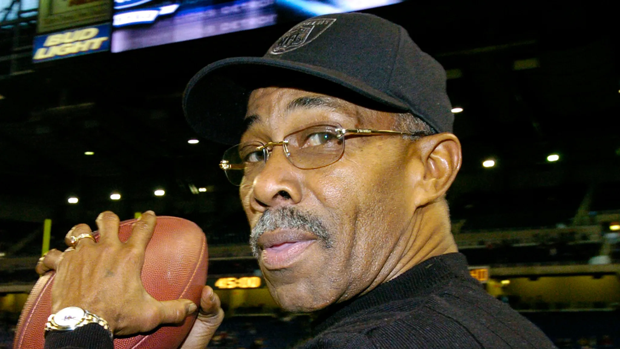 NFL Hall of Famer Lem Barney Not Dead, Family Says