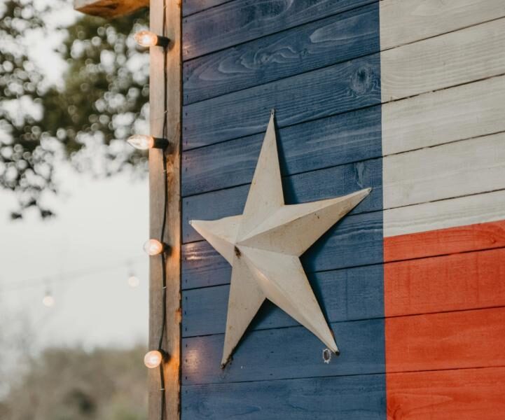 Texas Buys $5M in BTC ETF as States Edge Toward First Government Crypto Reserves