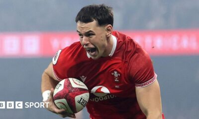 Tom Rogers scores his first try for Wales against New Zealand