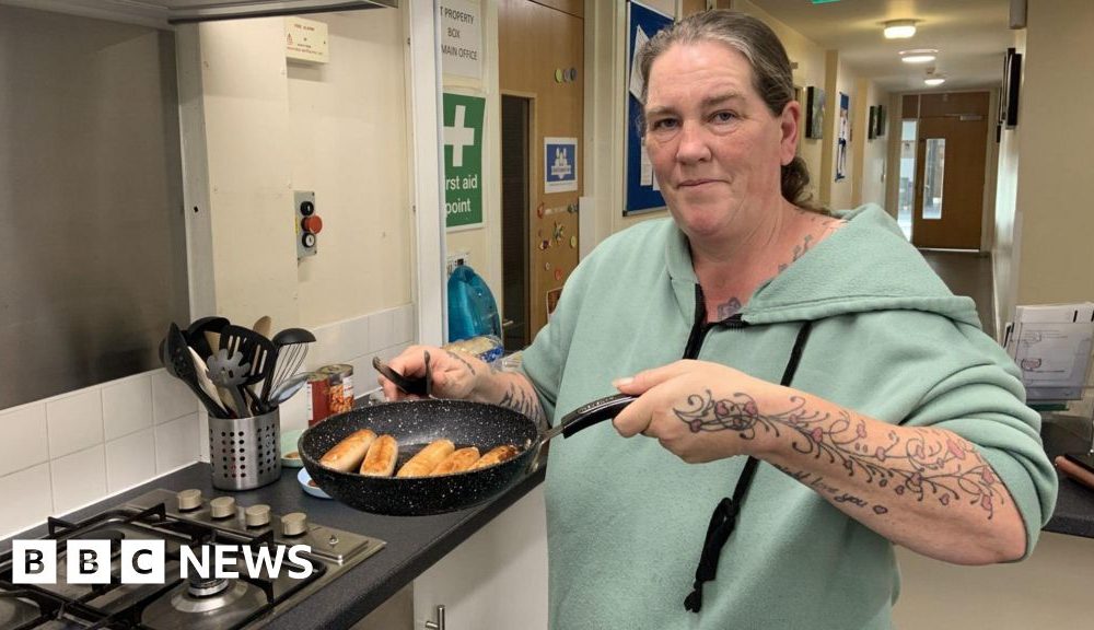 Sheffield breakfast club for parents helps with high cost of food