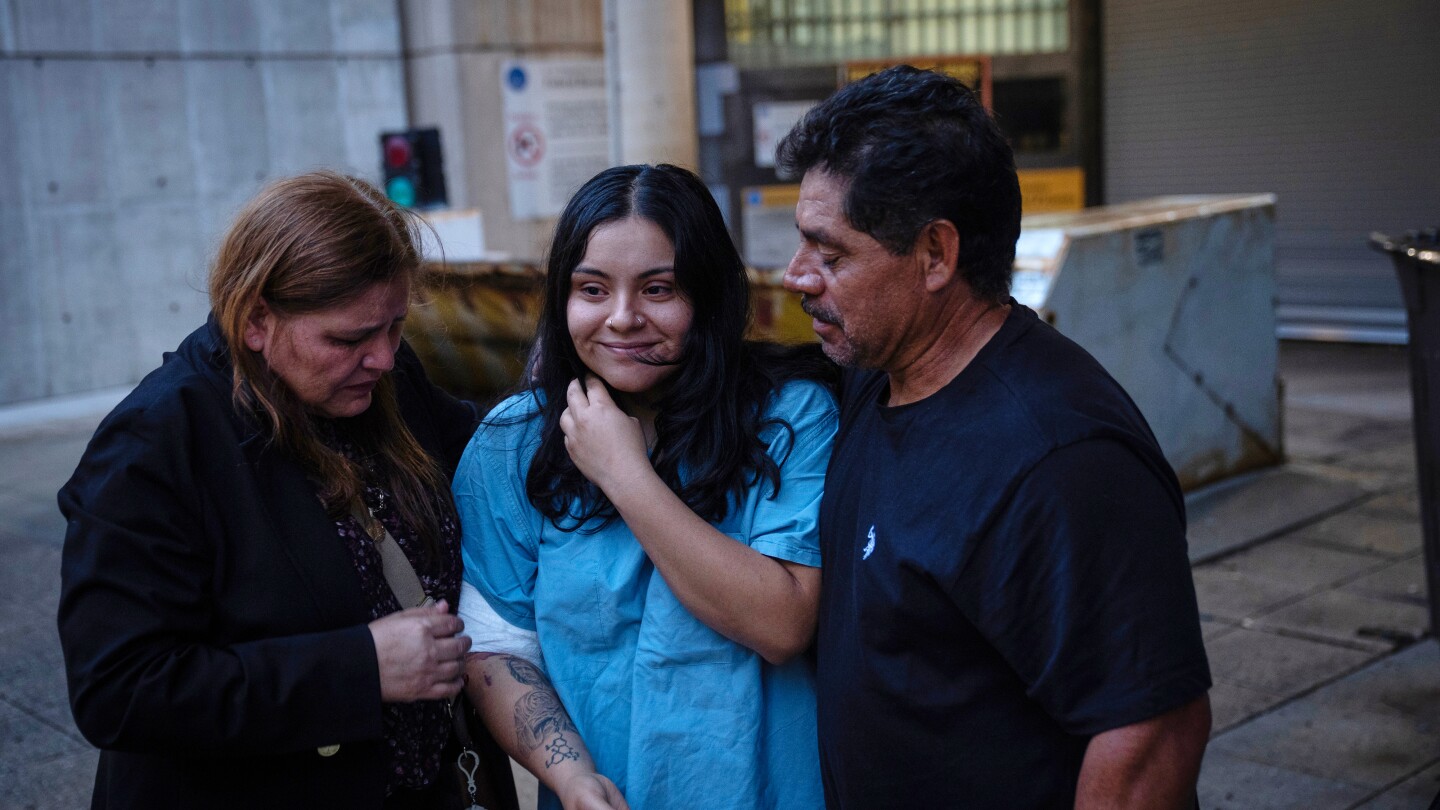 Feds move to drop charges against a Chicago woman who was shot 7 times by a Border Patrol agent