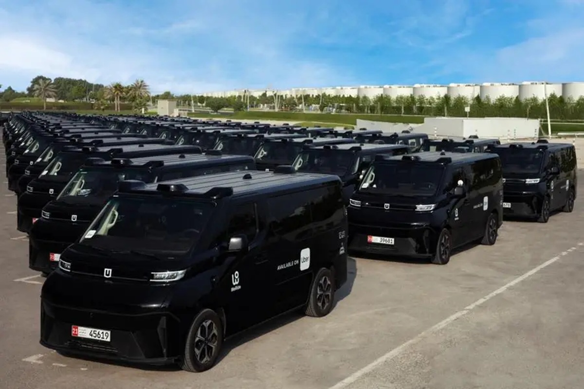 Abu Dhabi robotaxi weride uber