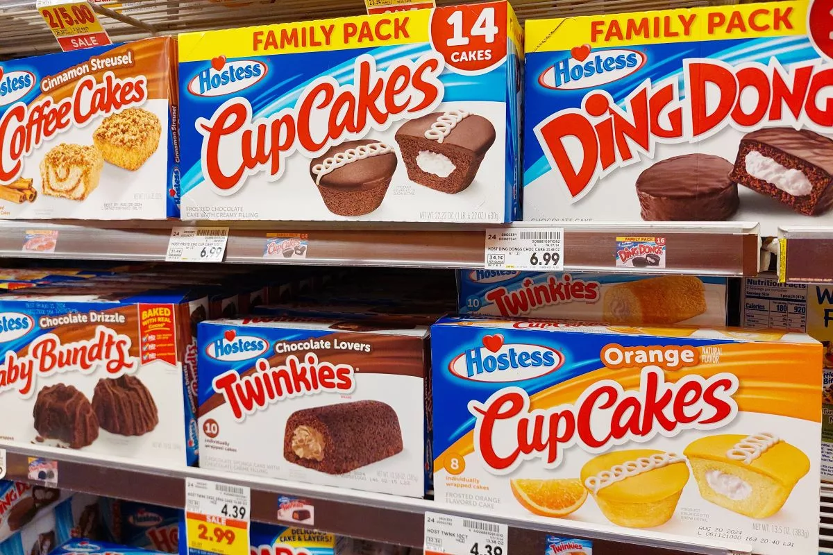 J.M. Smucker sees early signs of Hostess recovery