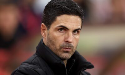 Arsenal manager Mikel Arteta looks on