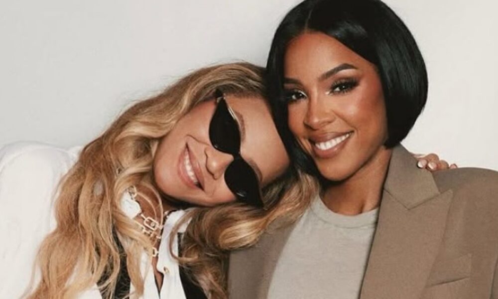 Beyonce Supports Kelly Rowland at the "Boy is Mine" Tour in a Black and White Elisabetta Franchi Jumpsuit