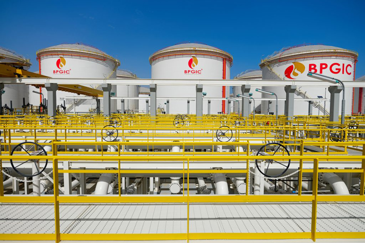 Gulf Navigation Brooge Energy acquisition