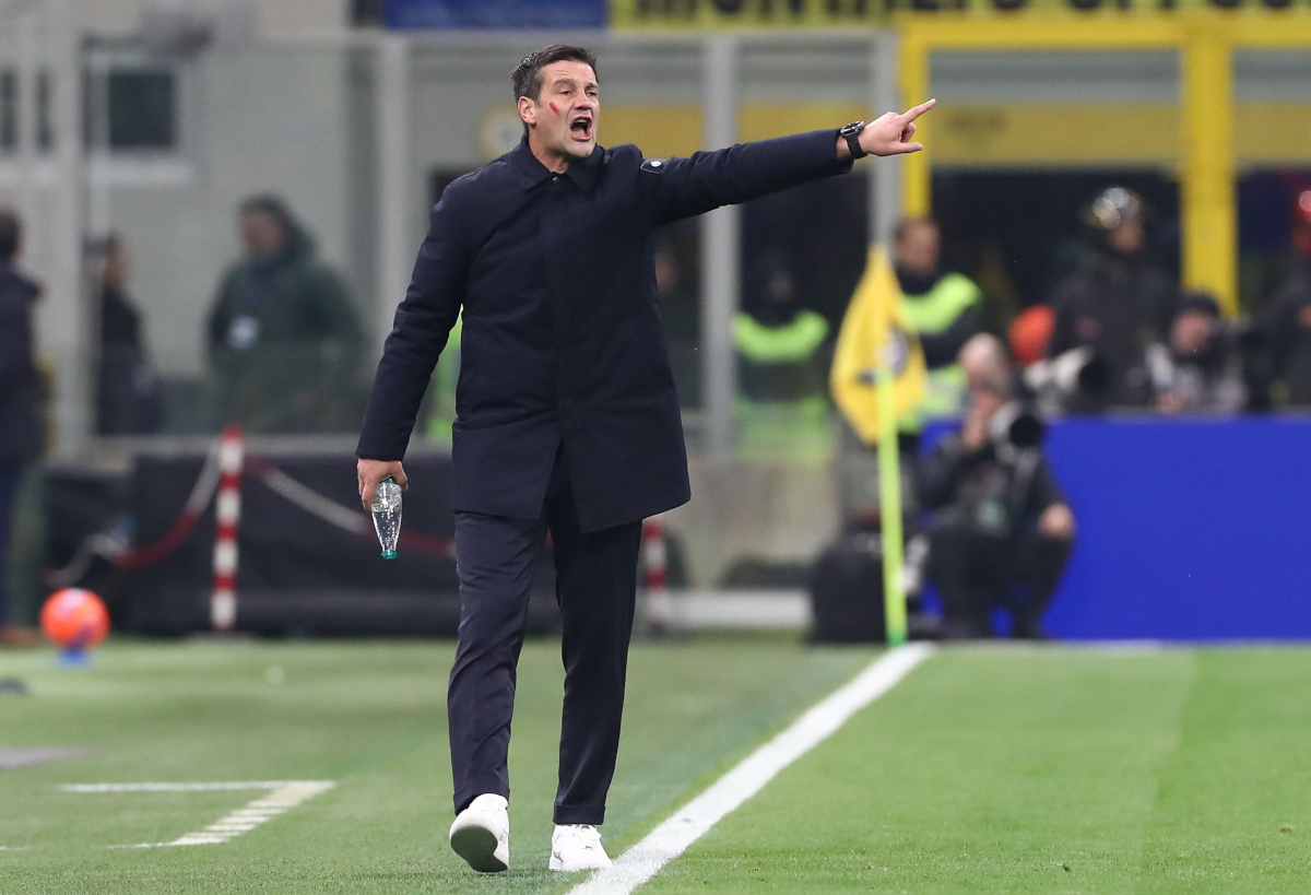 MILAN, ITALY - NOVEMBER 23: FC Internazionale coach Cristian Chivu reacts during the Serie A match between FC Internazionale and AC Milan at Giuseppe Meazza Stadium on November 23, 2025 in Milan, Italy. (Photo by Marco Luzzani/Getty Images)