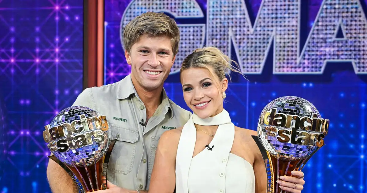 DWTS Cast Jets to GMA After Season Finale: Behind-the-Scenes Photos