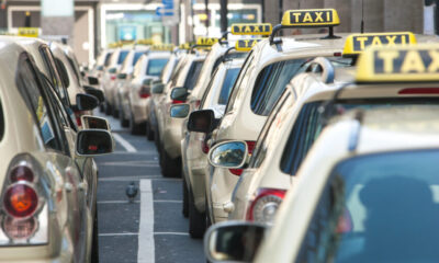 Booking an airport transfer taxi might seem like a straightforward process, but there are a few key factors to consider to ensure a smooth and stress-free journey.