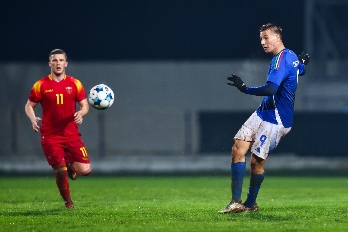 Francesco Camarda scores for Italy against Montenegro in the U21 European qualifier (@azzurri)