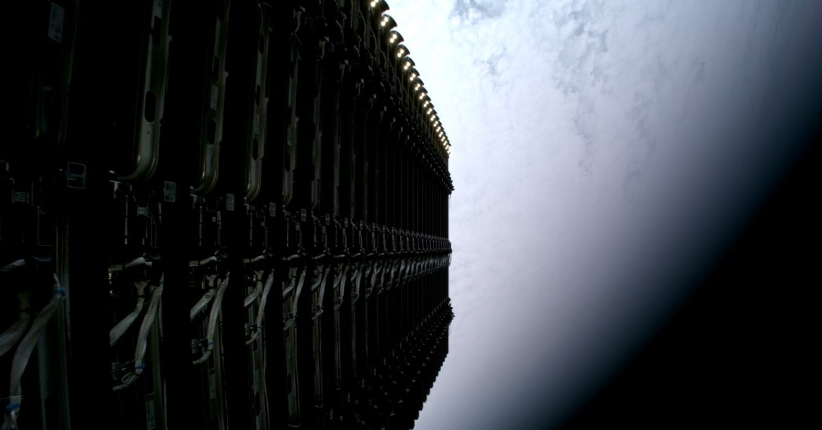 SpaceX launches 10,000th Starlink internet satellite