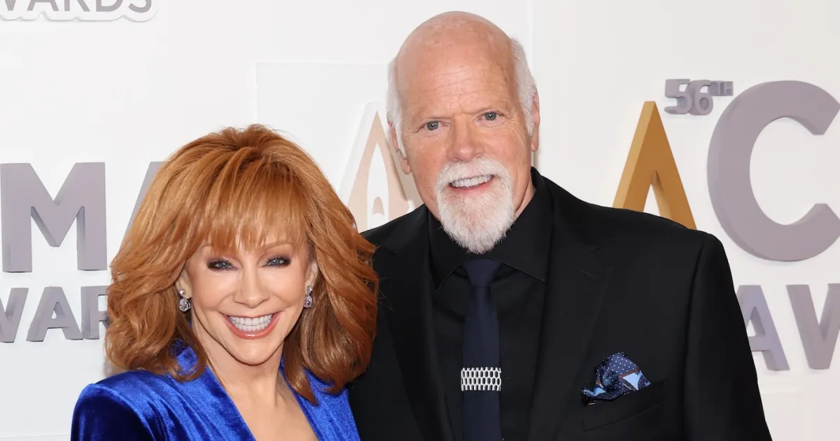 Reba McEntire and Rex Linn Are Skipping Thanksgiving for New Tradition