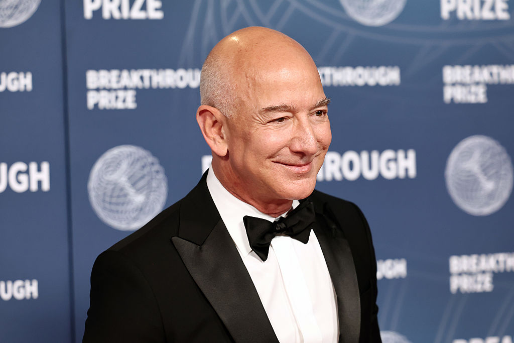 Jeff Bezos reportedly returns to the trenches as co-CEO of new AI startup, Project Prometheus