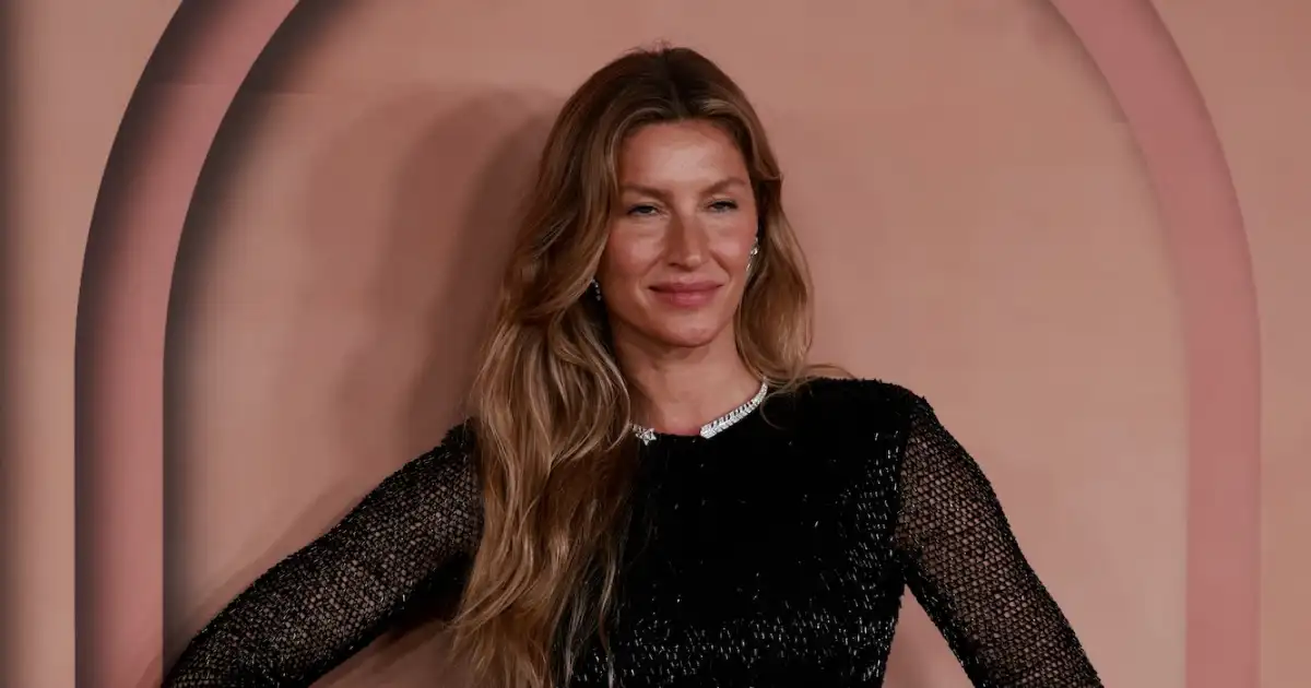 Gisele Bundchen Makes 1st Red Carpet Appearance Since Welcoming Baby