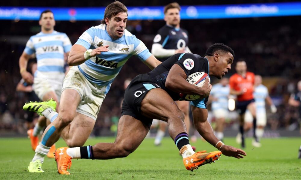 England vs Argentina LIVE: Latest score and rugby updates from Twickenham after Feyi-Waboso try
