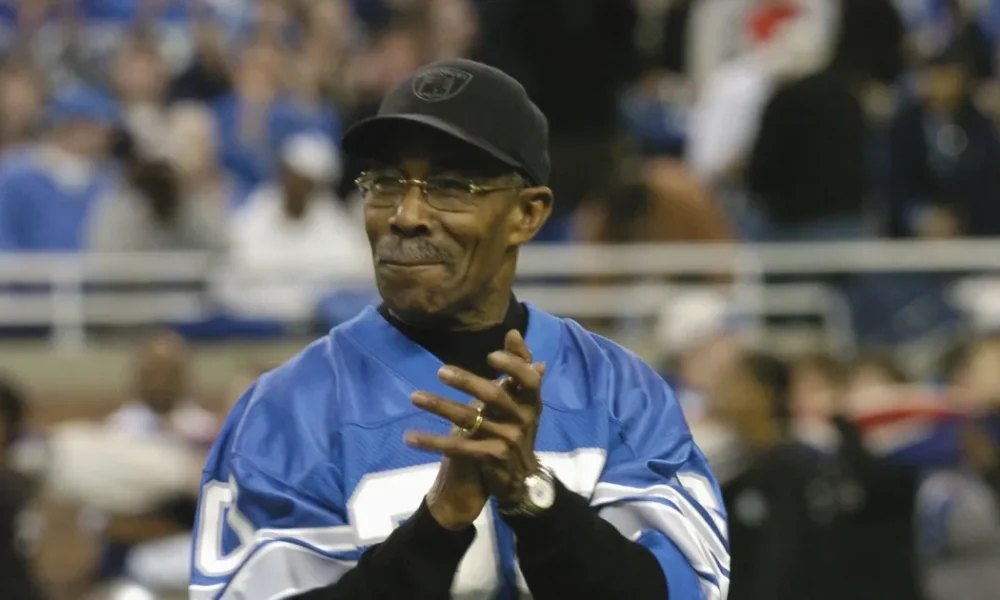 Football Hall of Fame Apologizes for Wrongly Announcing NFL Star’s Death