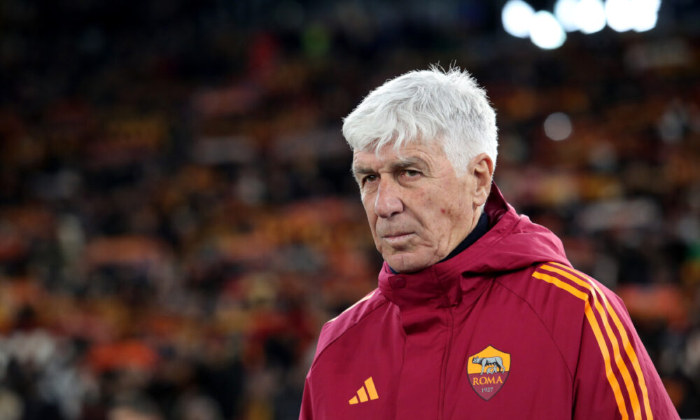 ROME, ITALY - NOVEMBER 27: AS Roma head coach Gian Piero Gasperini looks on during the UEFA Europa League 2025/26 League Phase MD5 match between AS Roma and FC Midtjylland at Stadio Olimpico on November 27, 2025 in Rome, Italy. (Photo by Paolo Bruno/Getty Images)